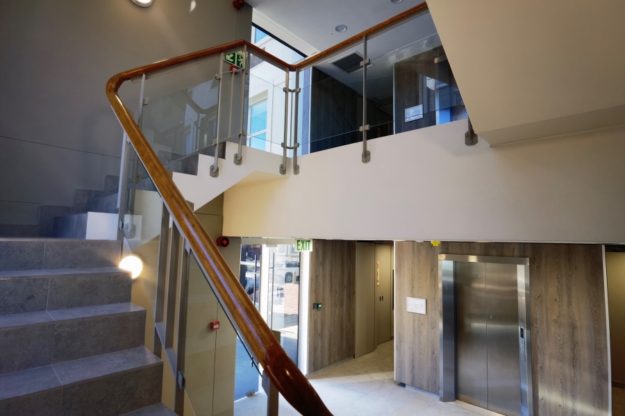 To Let commercial Property for Rent in Rondebosch Western Cape